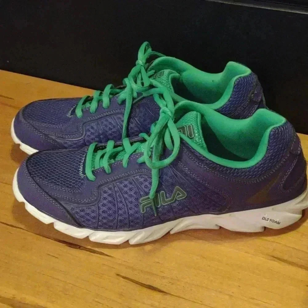 Fila purple green DLS Foam women's 10 athletic shoes